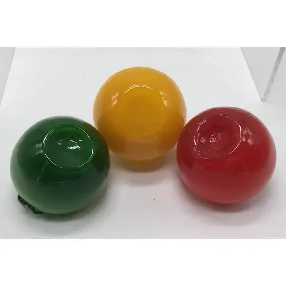 Vintage Murano style Art Glass Apples Set of 3 Yellow, Green, Red - Picture 3 of 6